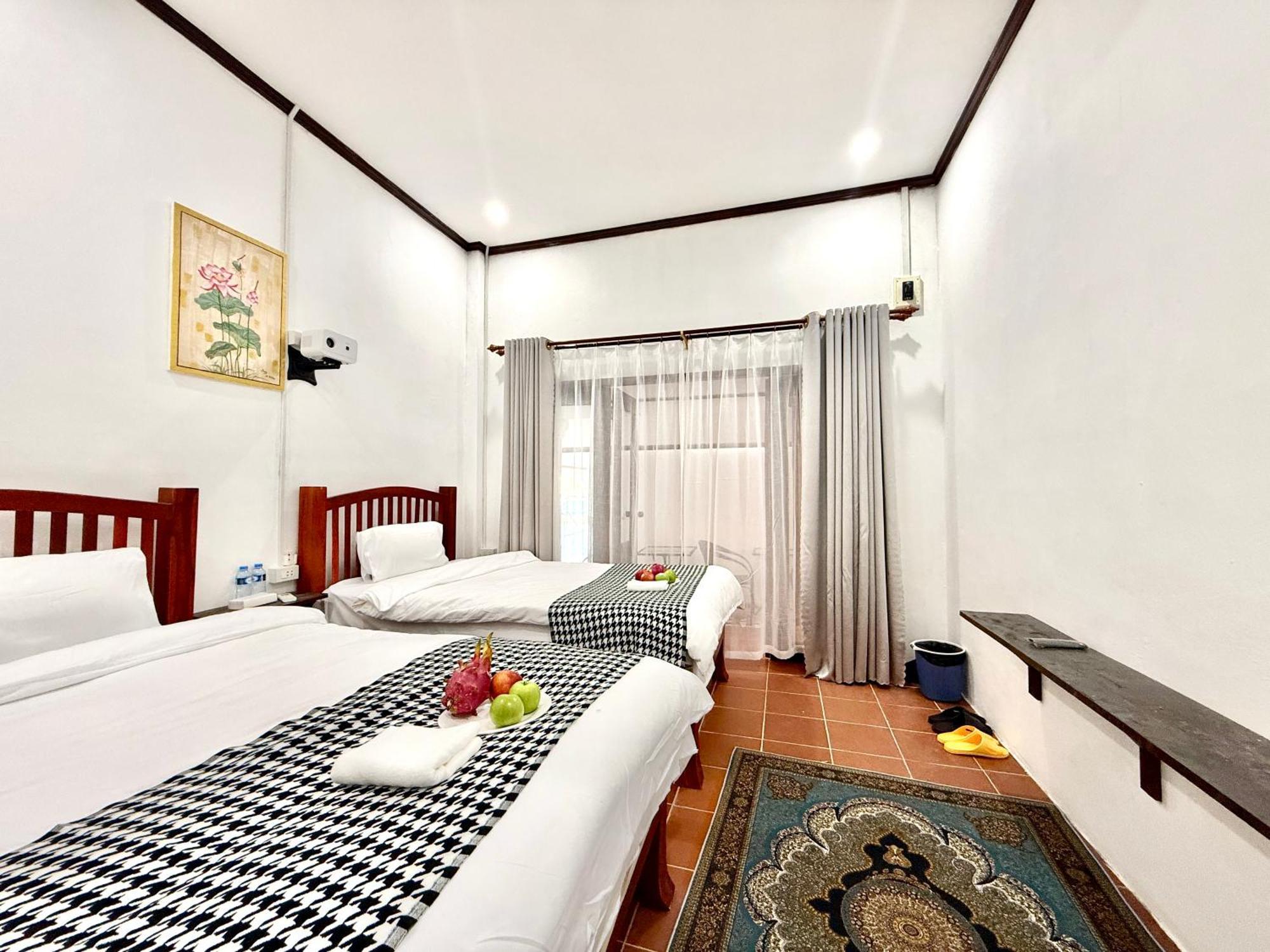 Xin Ya Duo Hotel Луангпхабанг Экстерьер фото